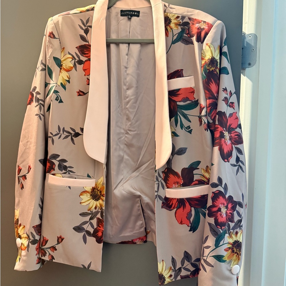JLux Label floral matching set – NEVER WORN Size Large